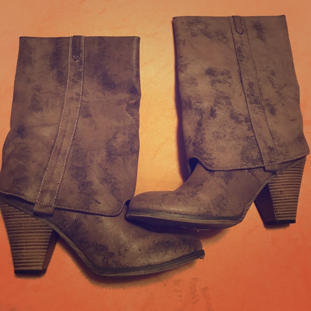 Boots